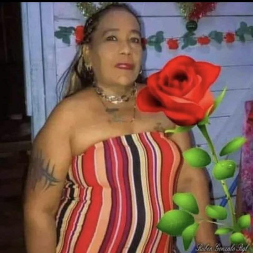 Daughter finds mother stabbed to death in Santa Elena