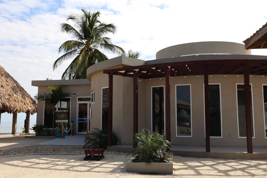 Seine Bight Welcomes Tourists with New Cultural Center