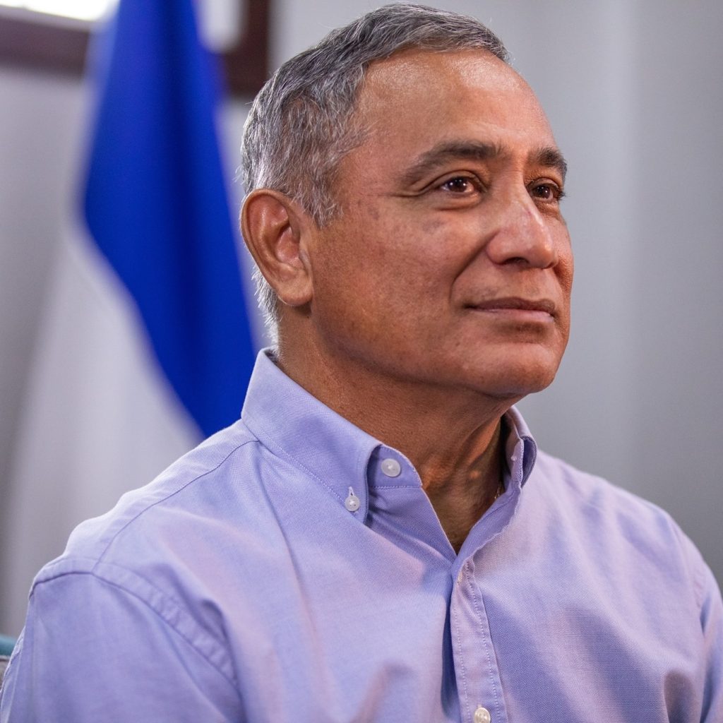 Sugar farmers blast Briceño Cabinet shakeup, say American Sugar Refining Group now calling the shots