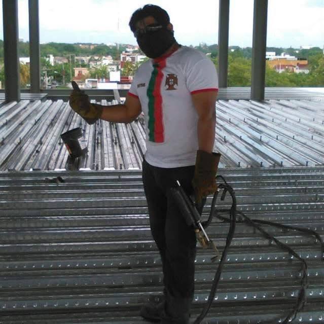 Fatal workplace accident: Mexican worker dies after falling through roof on Ambergris Caye