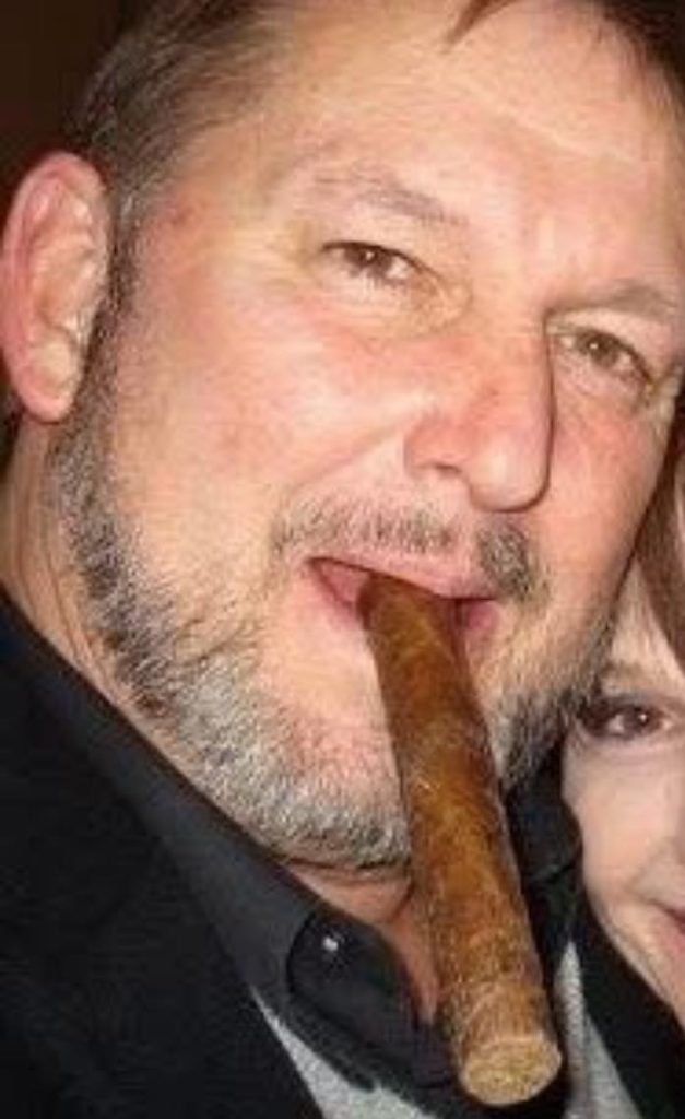 Body of American found on Placencia road; Cause of death unknown