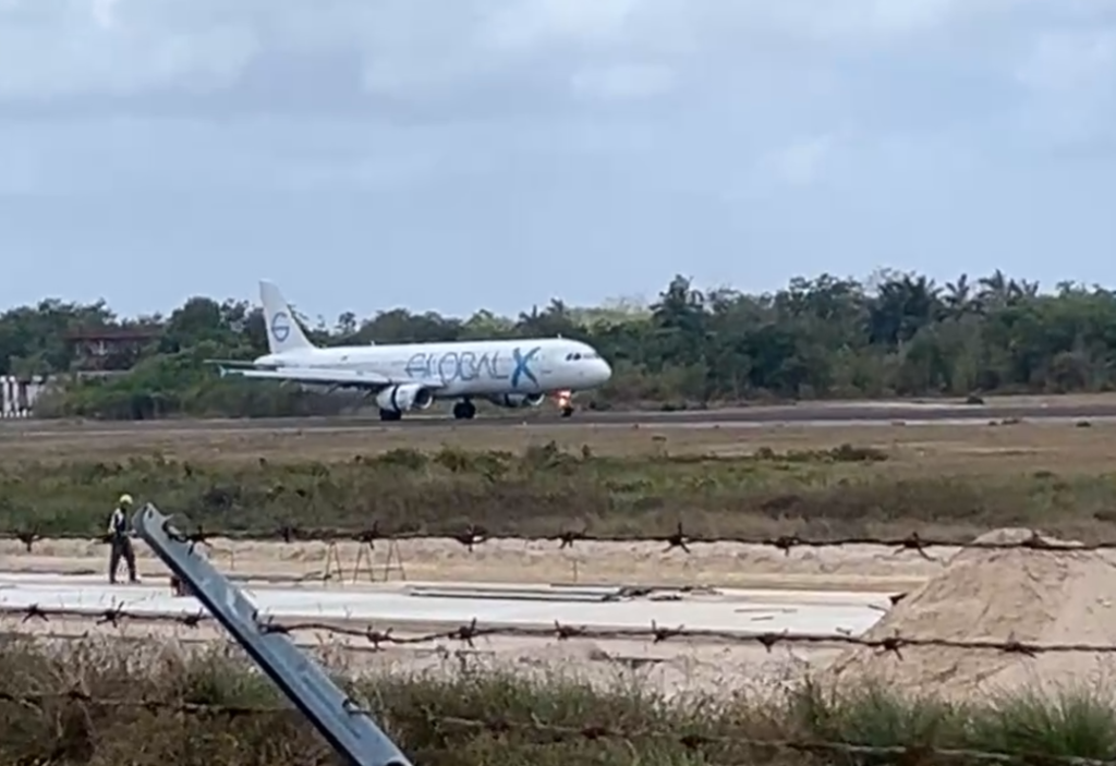 25 Belizeans deported from U.S. arrive at PGIA; One taken into custody for 2023 offense