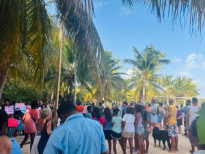 Placencia land standoff sparks national debate over beach access and development