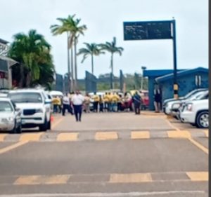 Public Service Union personnel block road to PGIA, disrupting access to airport