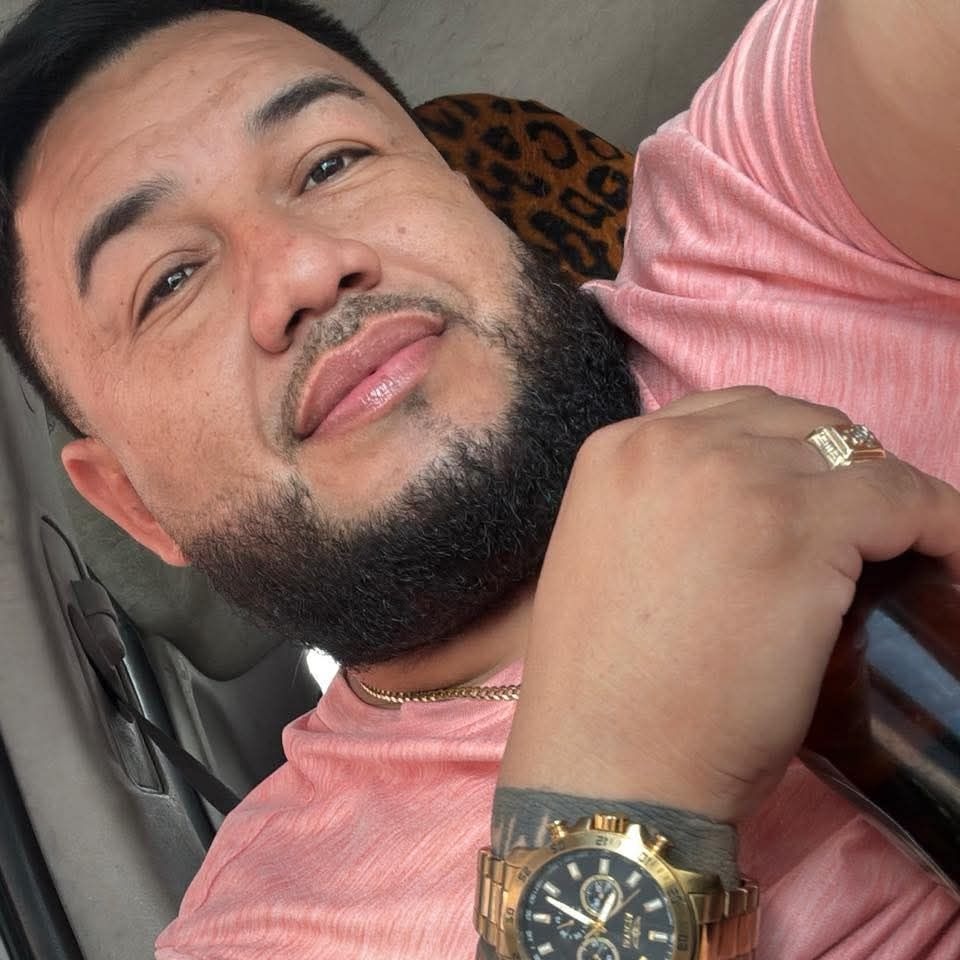 Man gunned down in Los Lagos, motive unknown