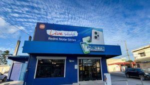 Two men detained following Plett’s Electronics break-in