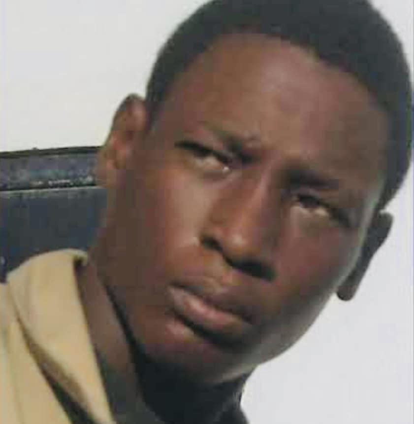Bicycle rider killed in broad daylight Dean Street shooting