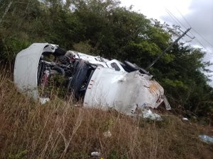 Crash truck reportedly stripped before tow arrived