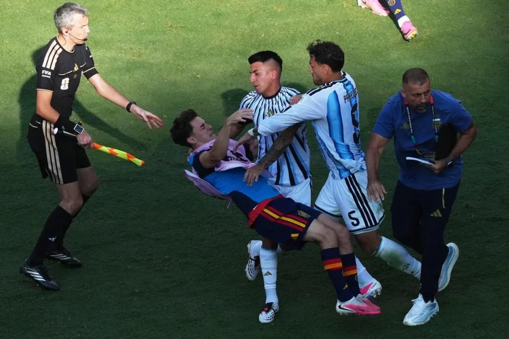 80,000 signatures demand a World Cup final do-over