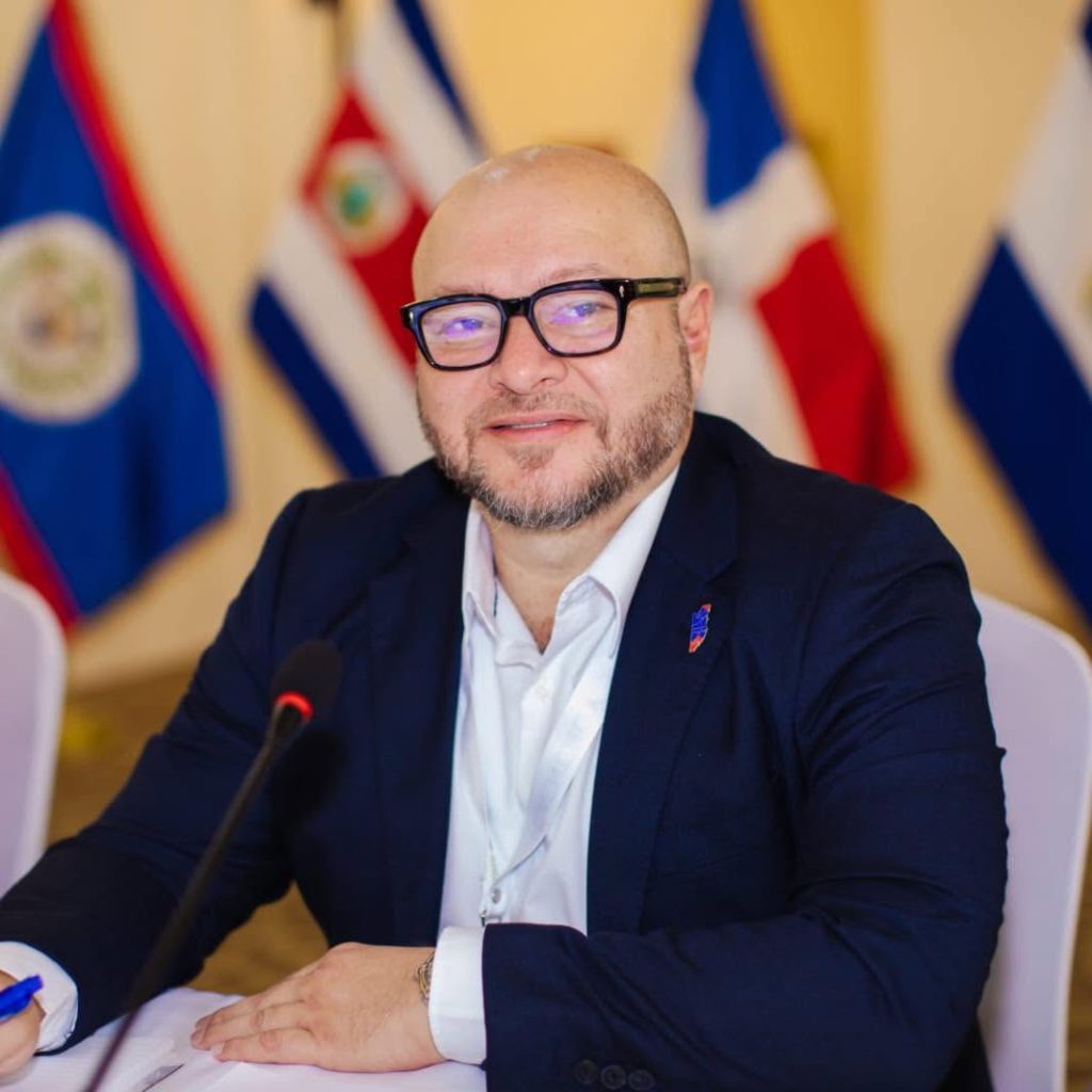 Cabinet minister calls for serious investigation of split payments