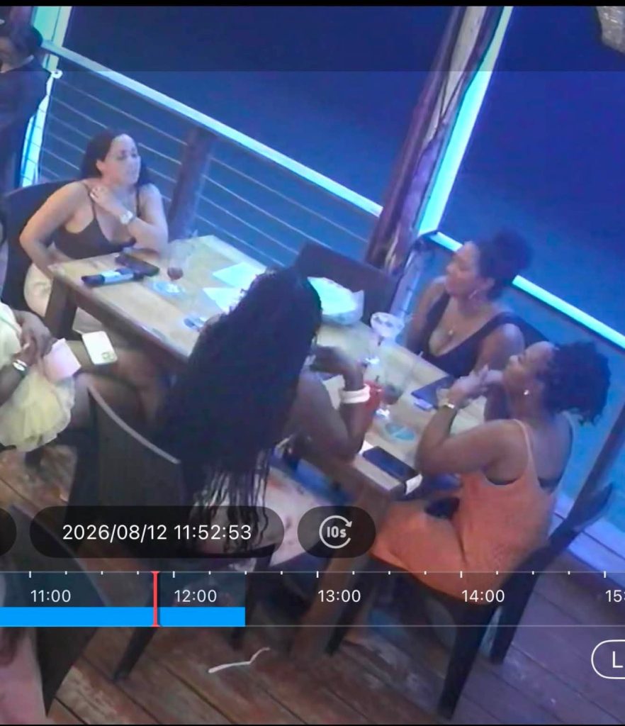 Free drinks or one star: Smokeez refuses to play along