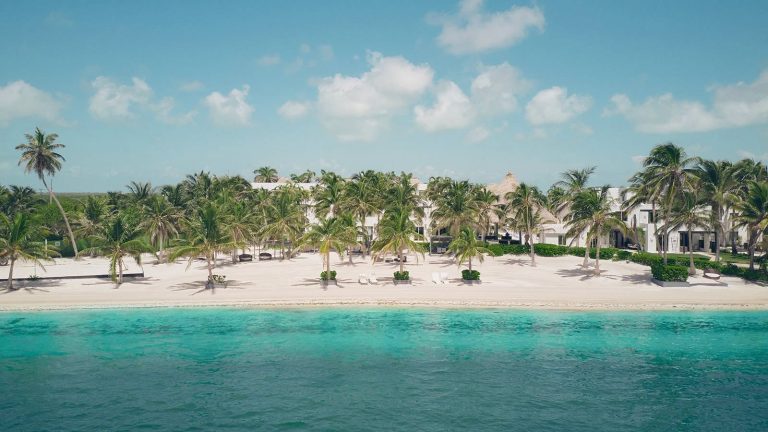 New flights make fall the perfect time for a Belize escape